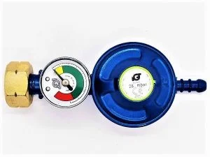 Alternative view of Butane Screw On regulator with Gauge